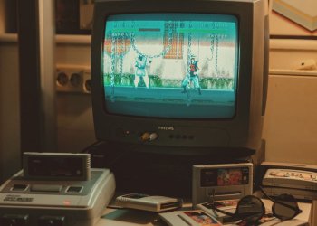 Aging SNES Consoles Run Faster: APU Frequency Boosts by 182 Hz After 35 Years